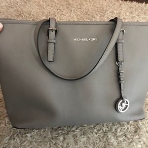 Michael Kors Large Jet Set Travel Tote & Wallet